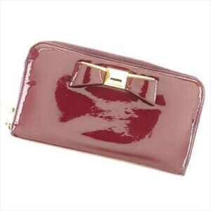Miu Miu Wallet Purse Long Wallet Enamel leather Red Woman Authentic Used